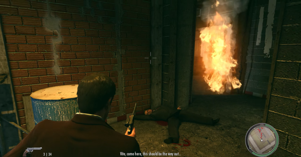 Вито Скалетта целится из пистолета в коридоре Mafia II