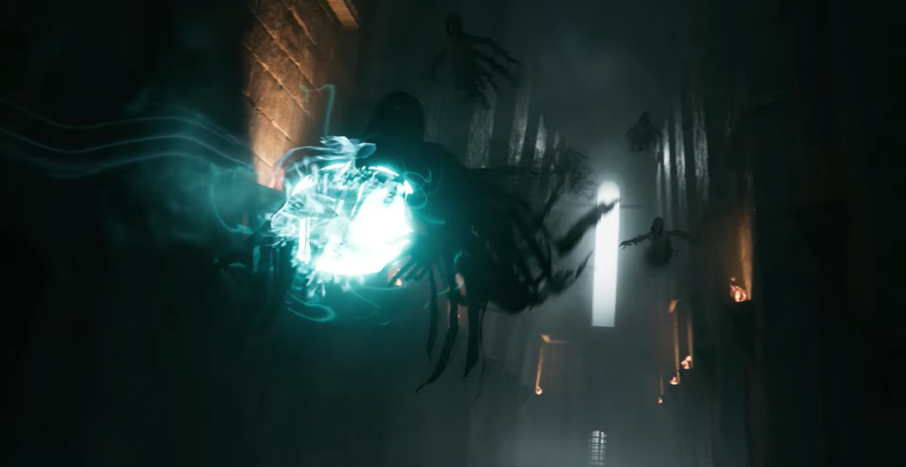 Тёмный призрак летит в готическом коридоре с сиянием