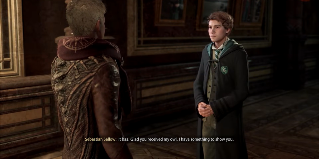 Себастьян Сэллоу разговаривает со студентом в Хогвартсе Hogwarts Legacy
