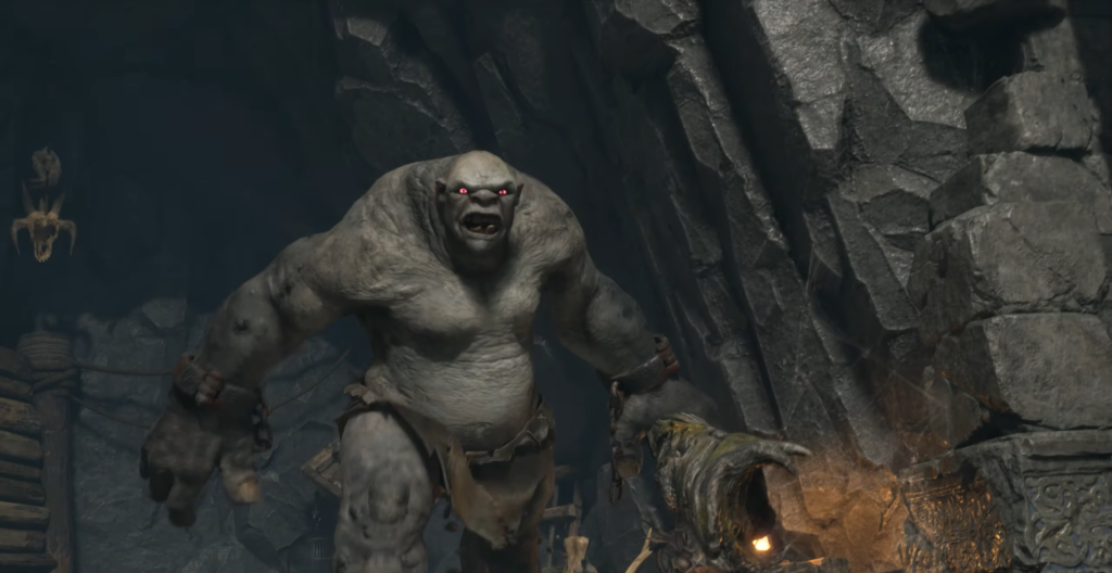 Серый тролль бежит в каменной пещере