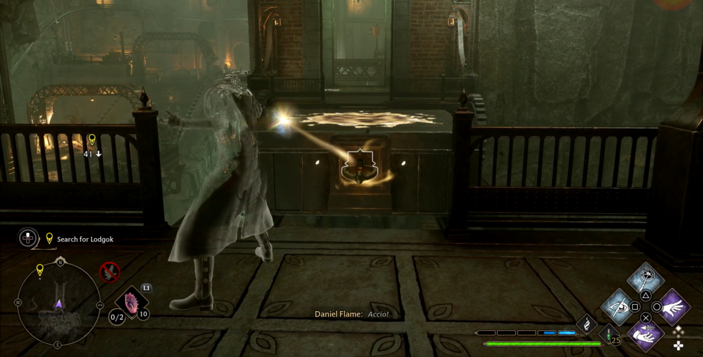 Персонаж Hogwarts Legacy применяет Акцио в замке