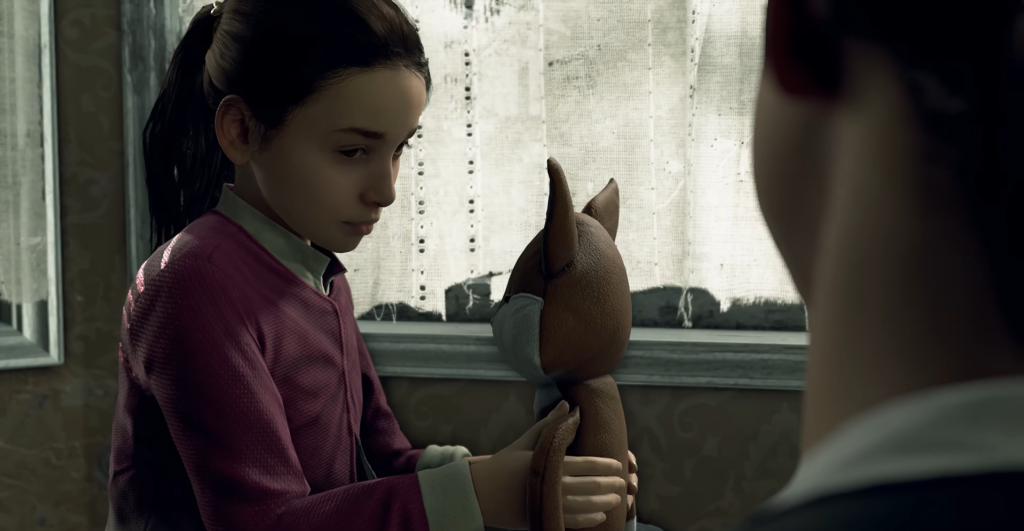 Девочка держит плюшевую лису у окна