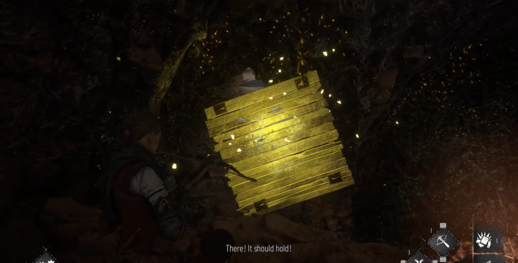 Персонаж целится в золотой ящик в пещере